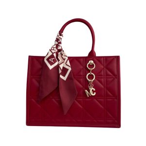 Miss Caprice Amber Rouge