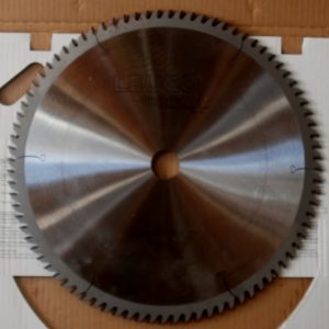 Lame Scie Circulaire pou M.A.F. D.350mm Alésage 32 mm 84 Dents Ep.4,5mm. LEUCO